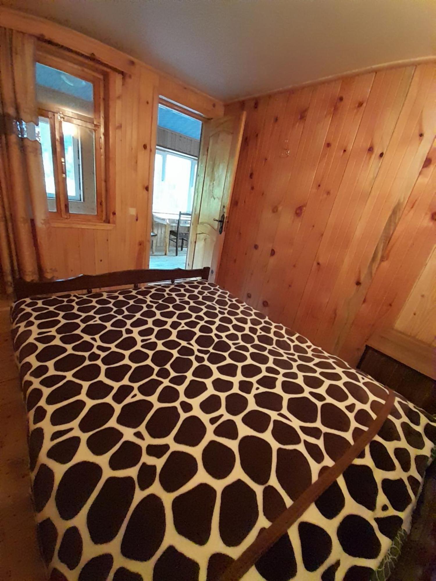 Adishi Guest House Zhora Kaldani מראה חיצוני תמונה