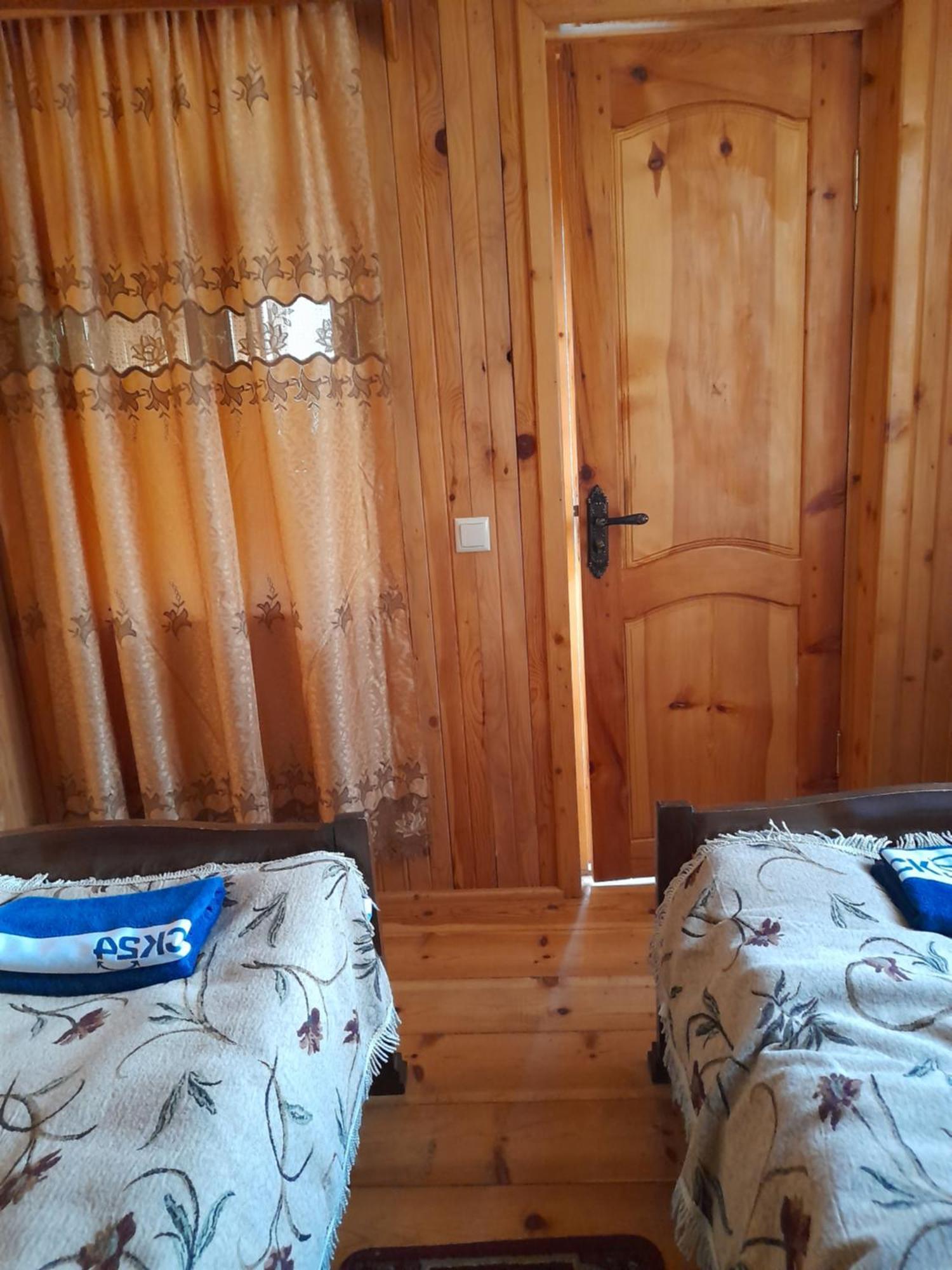 Adishi Guest House Zhora Kaldani מראה חיצוני תמונה