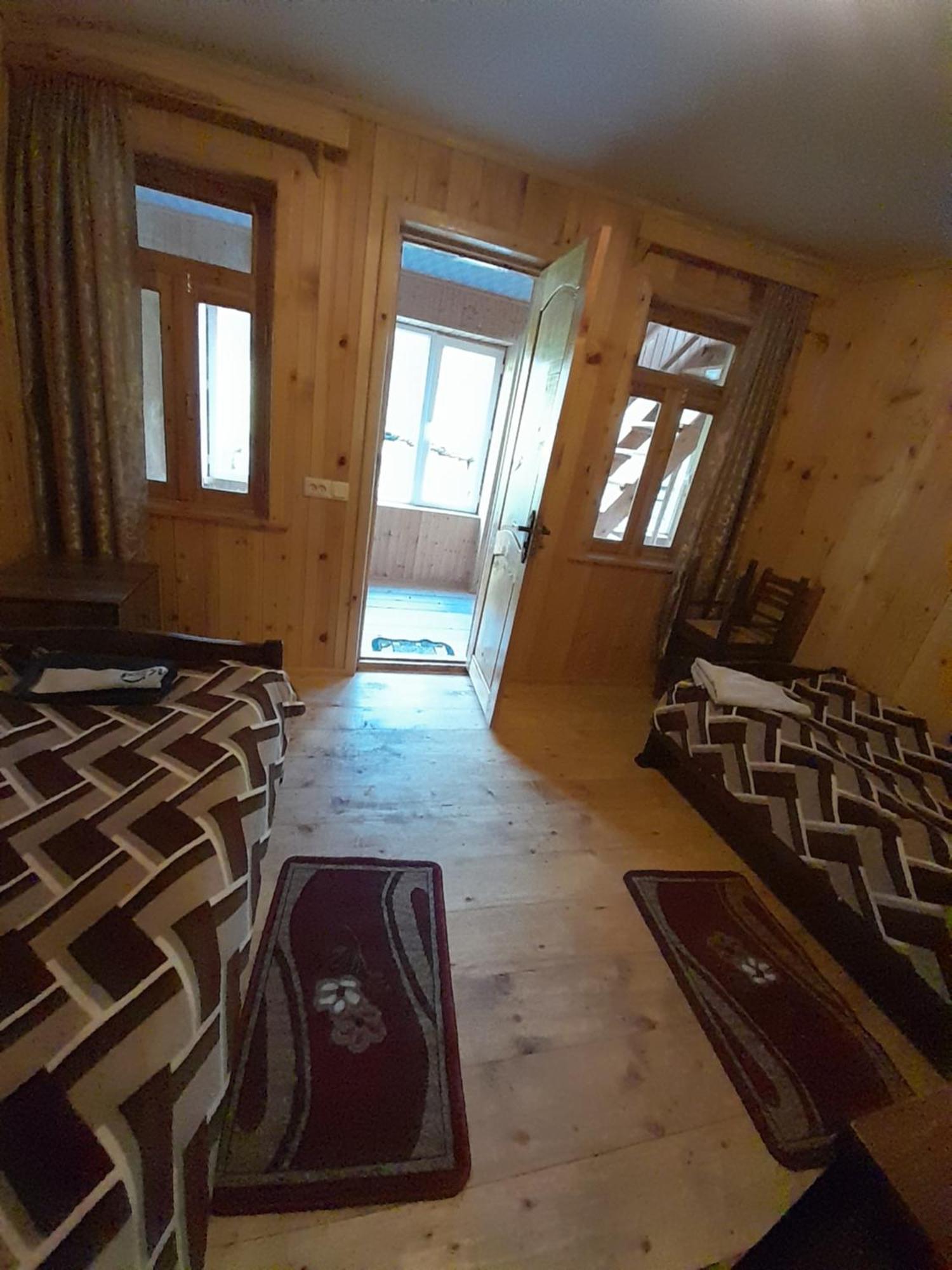 Adishi Guest House Zhora Kaldani מראה חיצוני תמונה